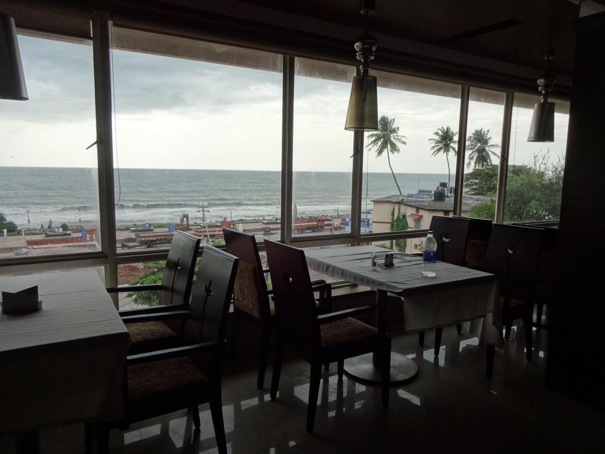 Sea Queen Hotel Kozhikode Esterno foto